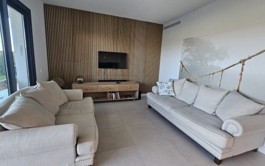 PLANTA BAJA EN VENTA EN CALANOVA GOLF 173M DE JARDIN PRIVADO