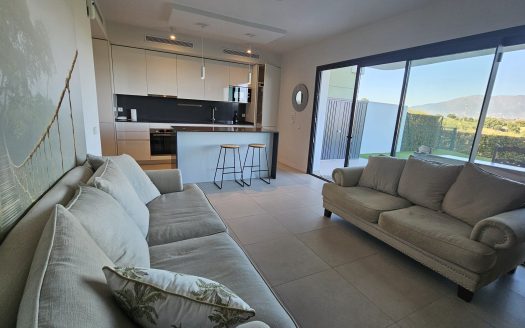 PLANTA BAJA EN VENTA EN CALANOVA GOLF 173M DE JARDIN PRIVADO