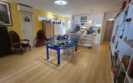 VENDEMOS ÁTICO EN ZONA PUERTO FUENGIROLA